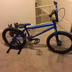 Kink curb BMX bike